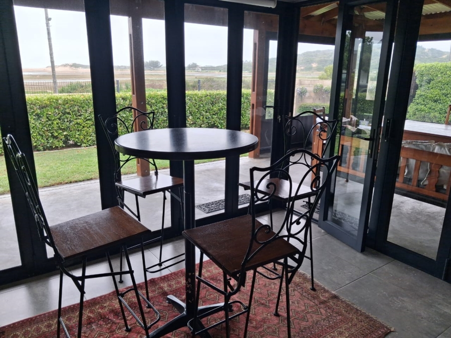 To Let 3 Bedroom Property for Rent in Groot Brakrivier Central Western Cape